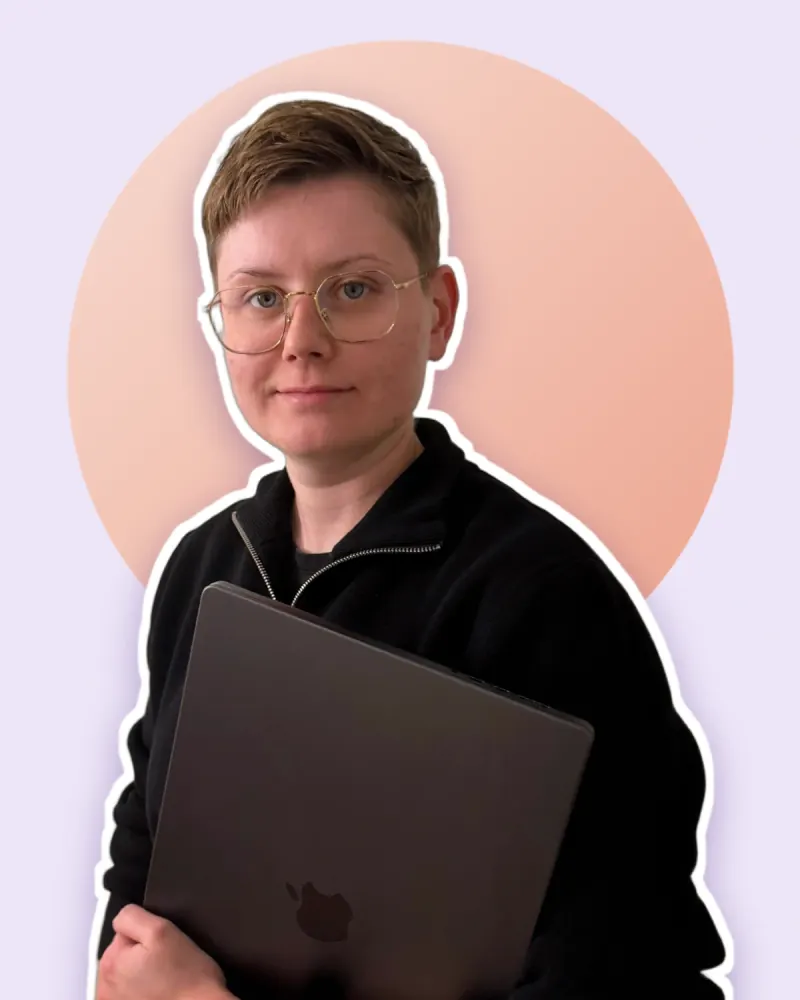 Paulina, founder of Sorora Studio